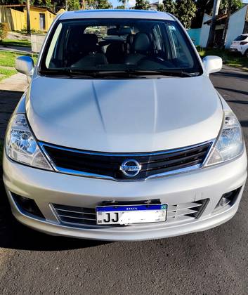 NISSAN TIIDA 1.8 SL 16V FLEX 4P AUTOMÁTICO NISSAN TIIDA 1.8 SL 16V FLEX 4P AUTOMÁTICO